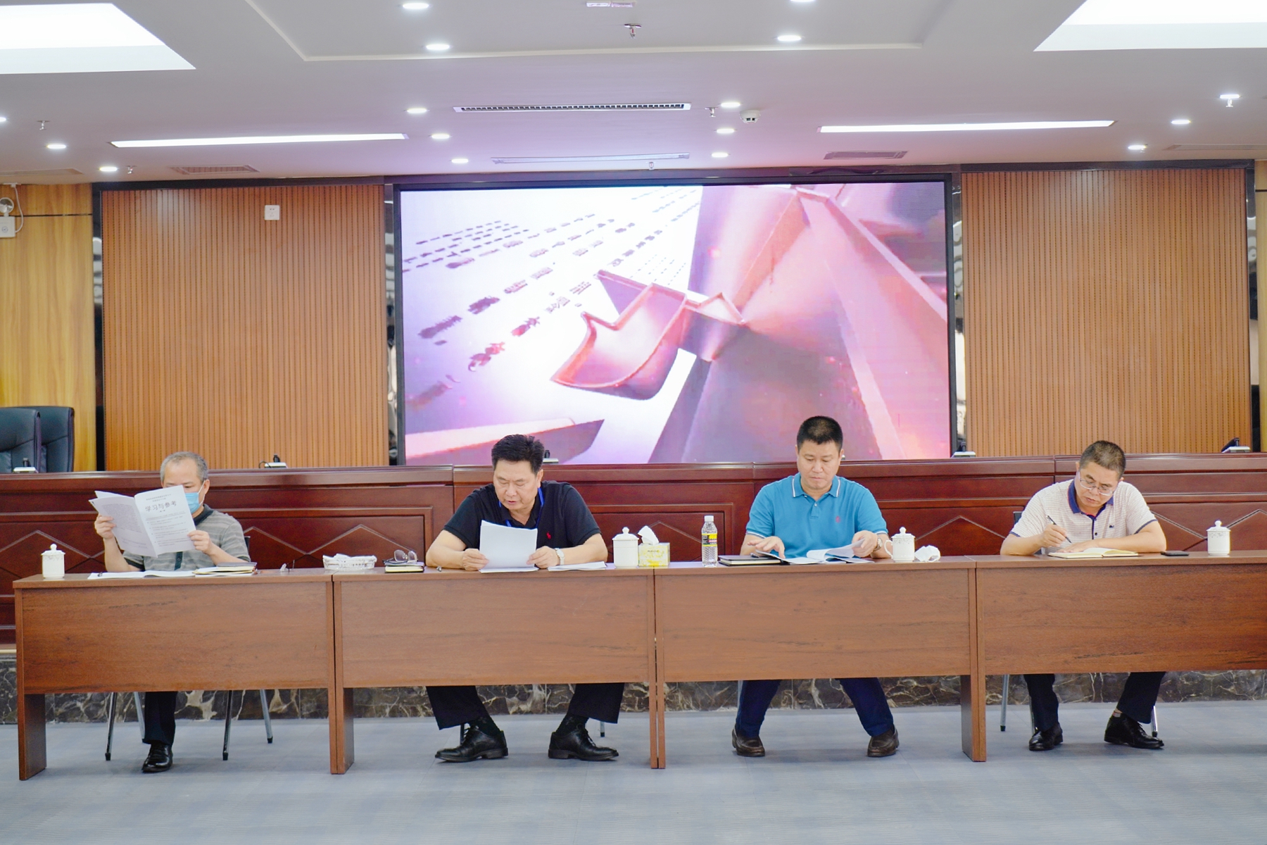 人生就是博-尊龙凯时中国官网